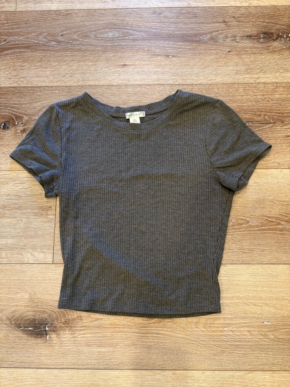 Women’s Bozzolo Ribbed Crop Tee Shirt in Brown- Size Small